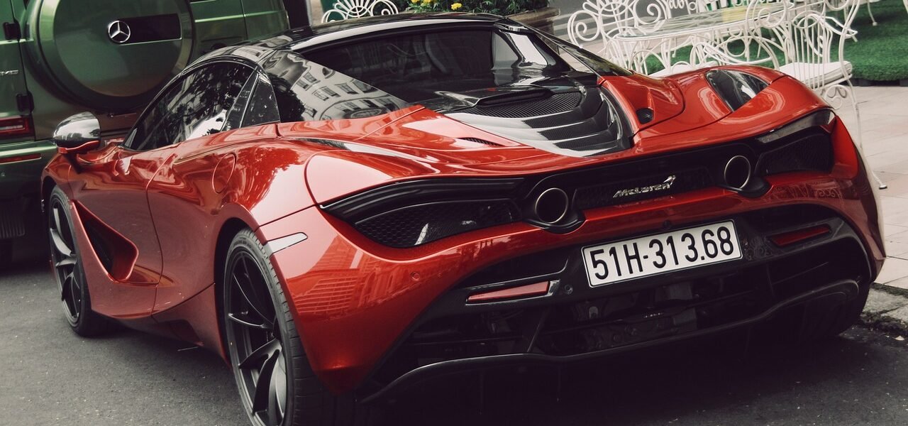 Make1M McLaren